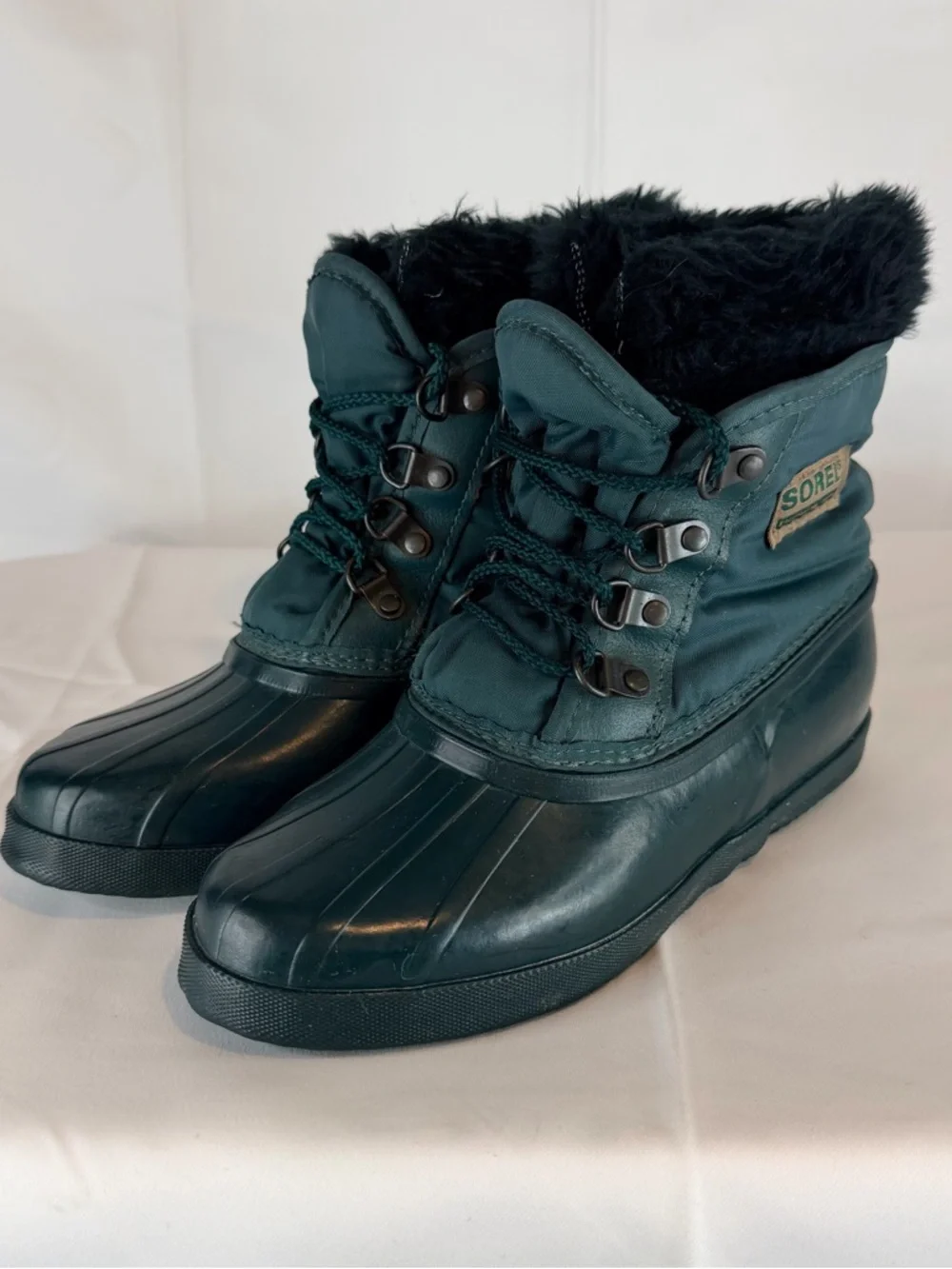 SOREL Size Y5/W7 Duck Boot Kaufman Green Faux Fur Felt Lined Winter VINTAGE